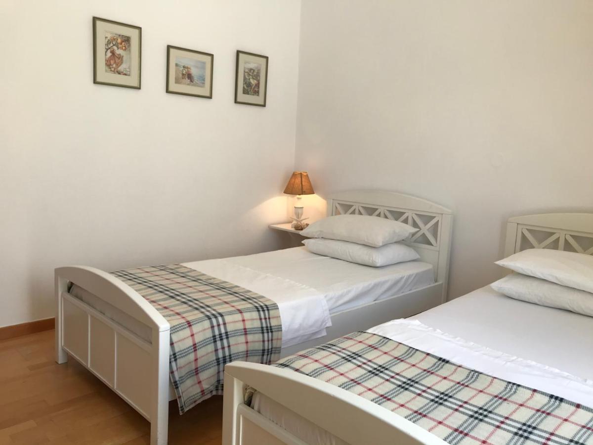 Family Apartment Livadia Beach Parikia Парос Екстериор снимка