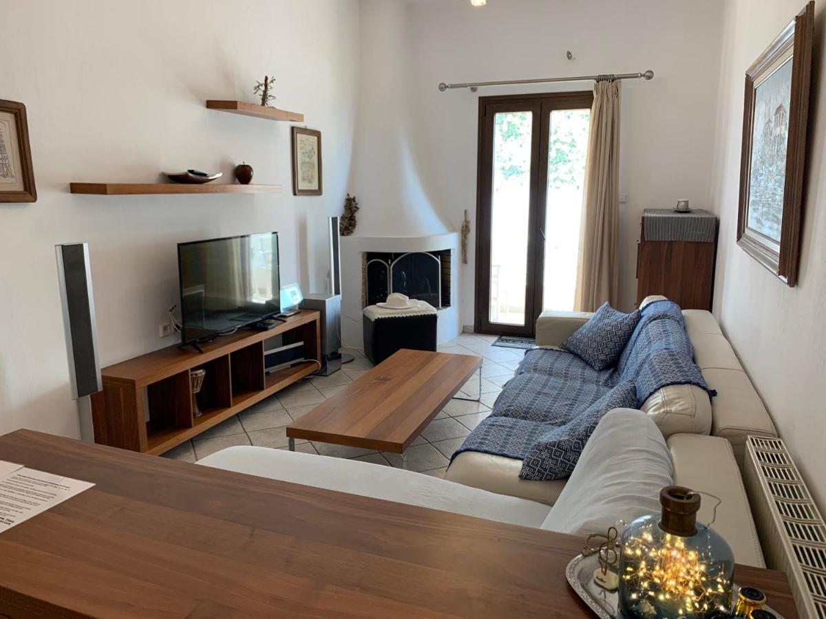 Family Apartment Livadia Beach Parikia Парос Екстериор снимка