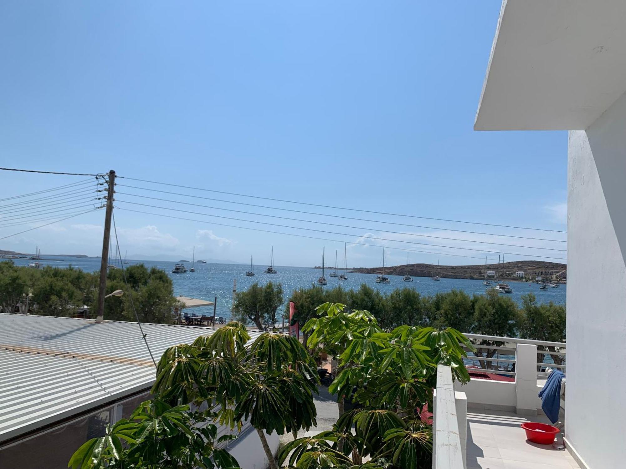 Family Apartment Livadia Beach Parikia Парос Екстериор снимка